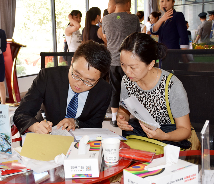 喜報(bào)！捷報(bào)！一經(jīng)推出即成隴南商業(yè)傳奇！