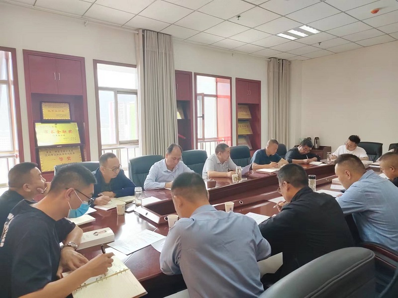 市龍江集團(tuán)召開黨委（擴大）會議 安排部署近期工作