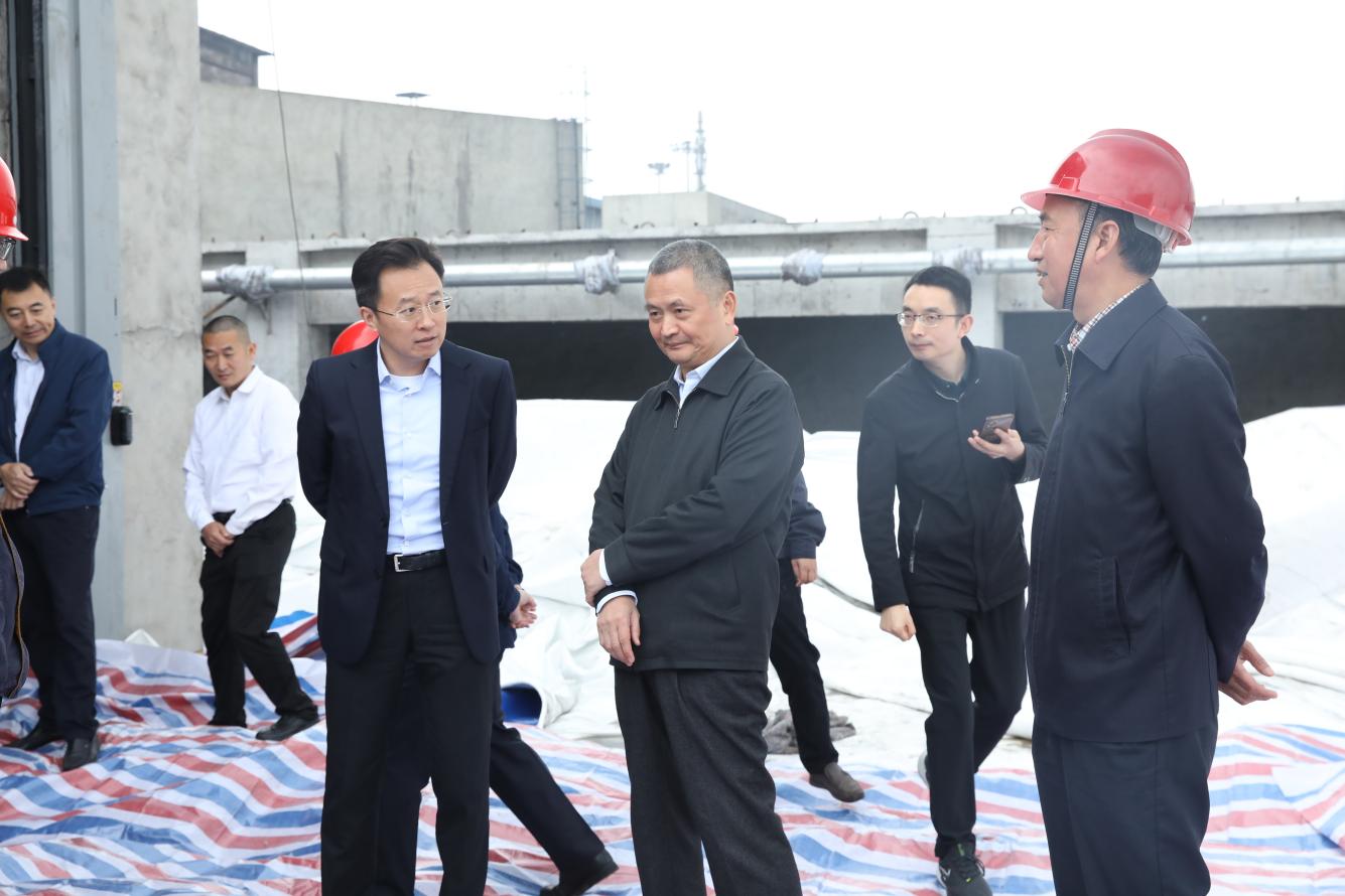 市人大常委會副主任曾云忠、市政府副市長畢勝到川威調(diào)研督導(dǎo)超低排放改造推進(jìn)情況(圖4)