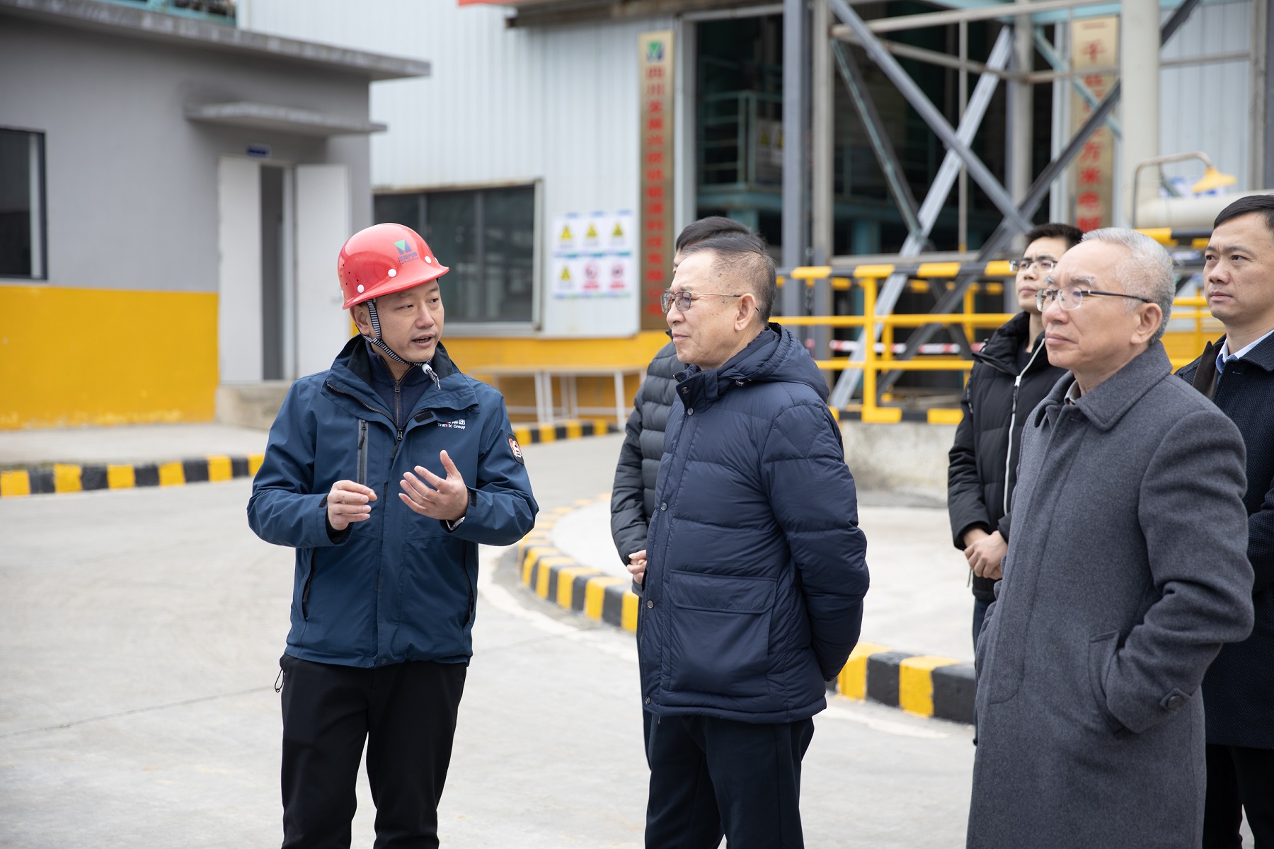 中鋼協(xié)駱鐵軍副會長一行到訪川威集團(圖2)