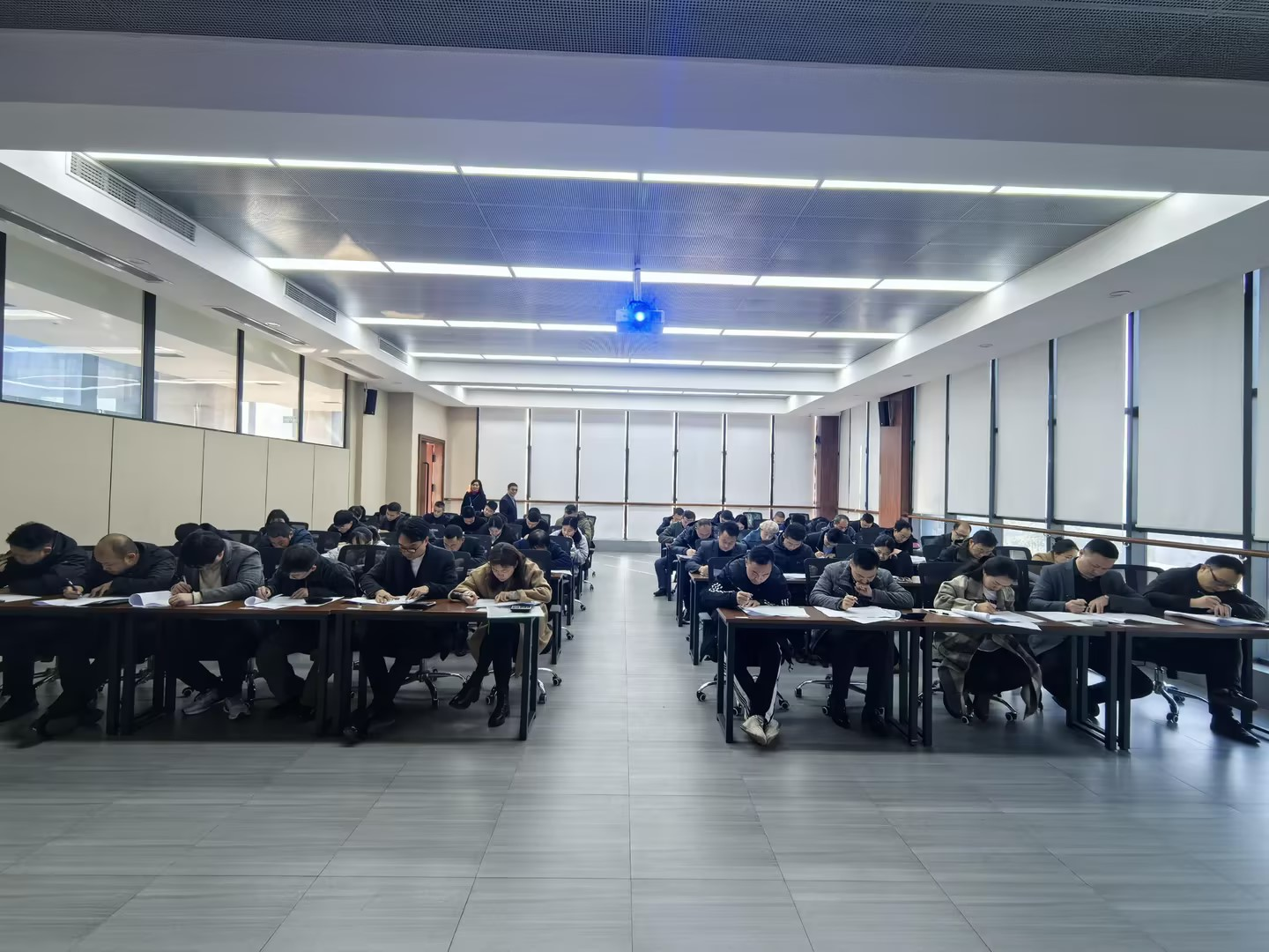 打造精英營銷團(tuán)隊(duì)，助力集團(tuán)轉(zhuǎn)型發(fā)展  —— 集團(tuán)公司開展?fàn)I銷專業(yè)任職資格考評(píng)(圖2)