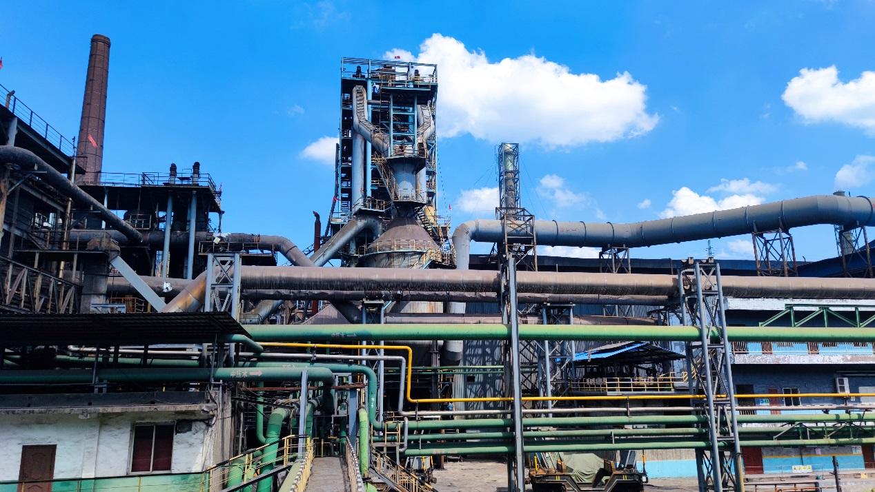 初心如磐踐使命 砥礪奮進(jìn)啟新程——釩鈦科技3#高爐順利點(diǎn)火開爐(圖4)