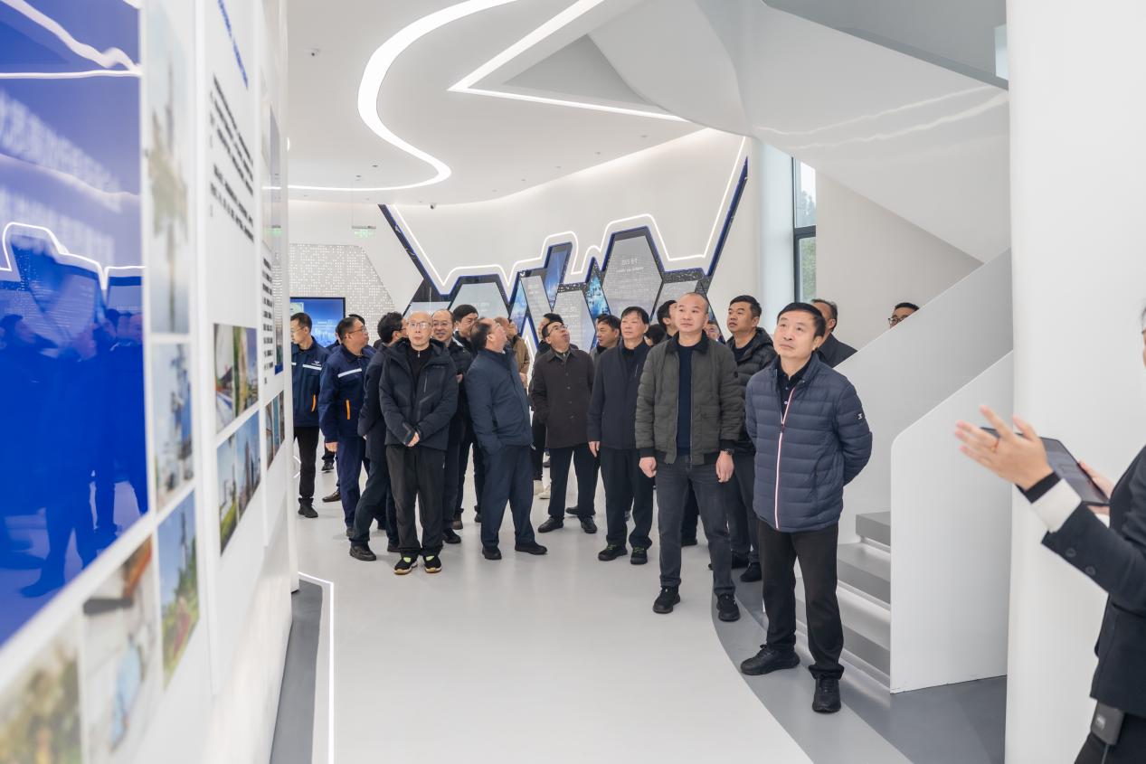 王勁董事長元旦節(jié)率隊深入連界、汪洋考察調(diào)研(圖4)